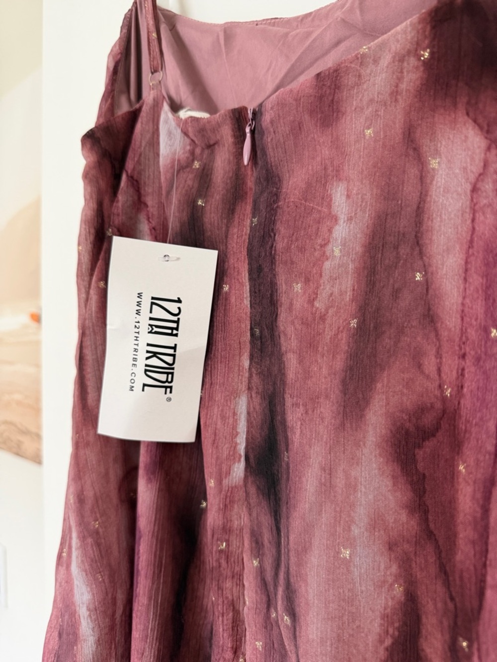 Sleeveless Marble-Print Slip Dress in Mauve - Picture 3 of 3